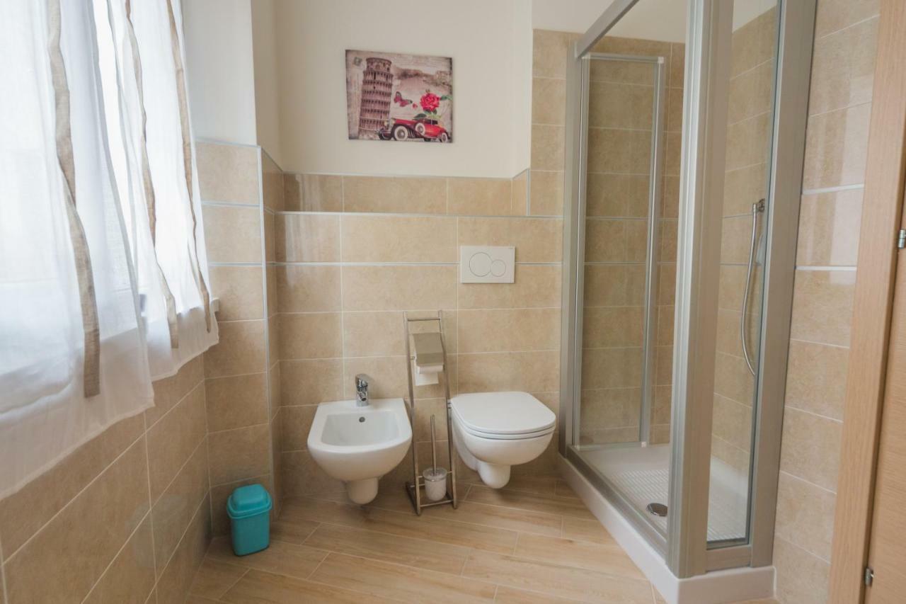 Family Apartment London Βερόνα Εξωτερικό φωτογραφία
