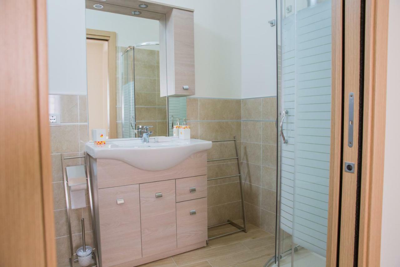 Family Apartment London Βερόνα Εξωτερικό φωτογραφία
